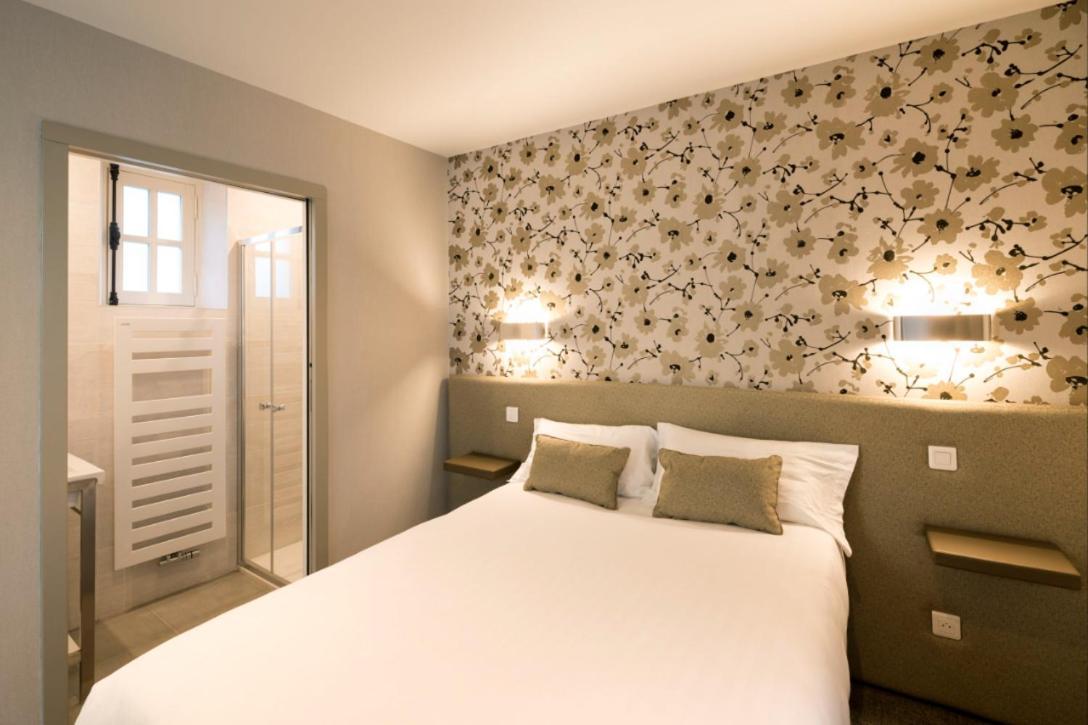 Logis - Hotel & Restaurant Du Tribunal Mortagne-au-Perche Ngoại thất bức ảnh